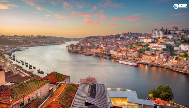 9 trải nghiệm độc đáo không thể bỏ lỡ khi du lịch Bồ Đào Nha