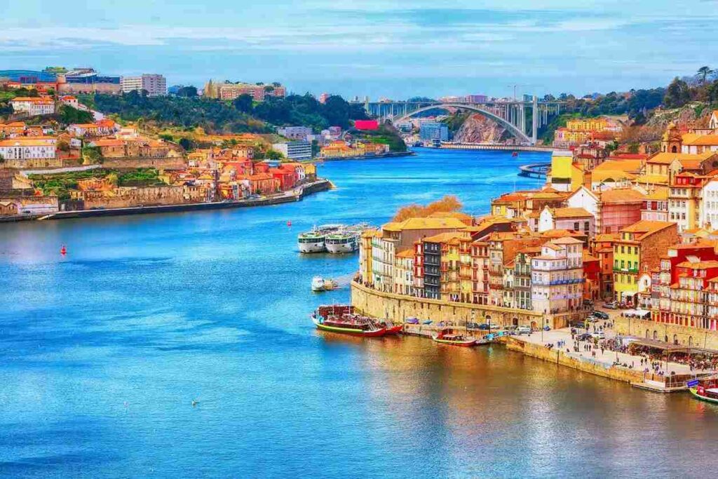 2021 - Cơ hội cuối cùng đầu tư Golden Visa tại Porto và Lisbon