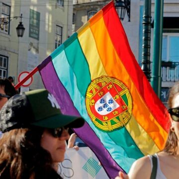 Cộng đồng LGBT ở Bồ Đào Nha có thực sự được chấp nhận không?