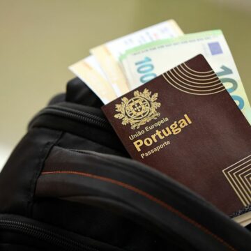Luật quốc tịch Bồ Đào Nha 2025 hoãn sửa đổi: Cơ hội vàng cho nhà đầu tư Golden Visa