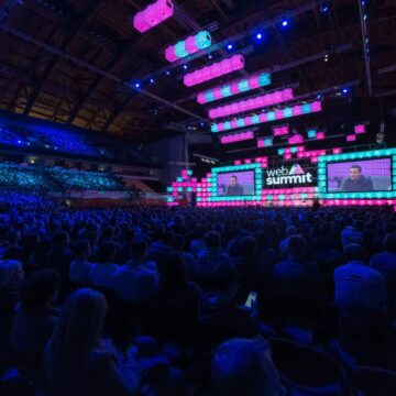 Web Summit Lisbon 2025: Công nghệ AI & Cú hích tỷ EUR cho Bồ Đào Nha